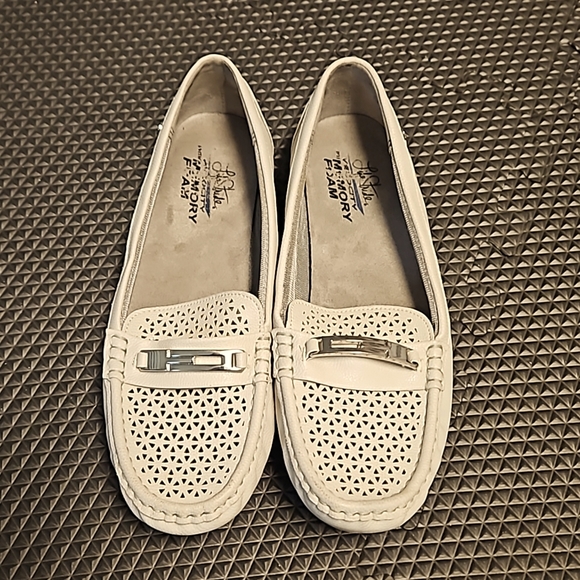 Life Stride, Support Velocity with Memory Foam Loafers - Picture 1 of 6